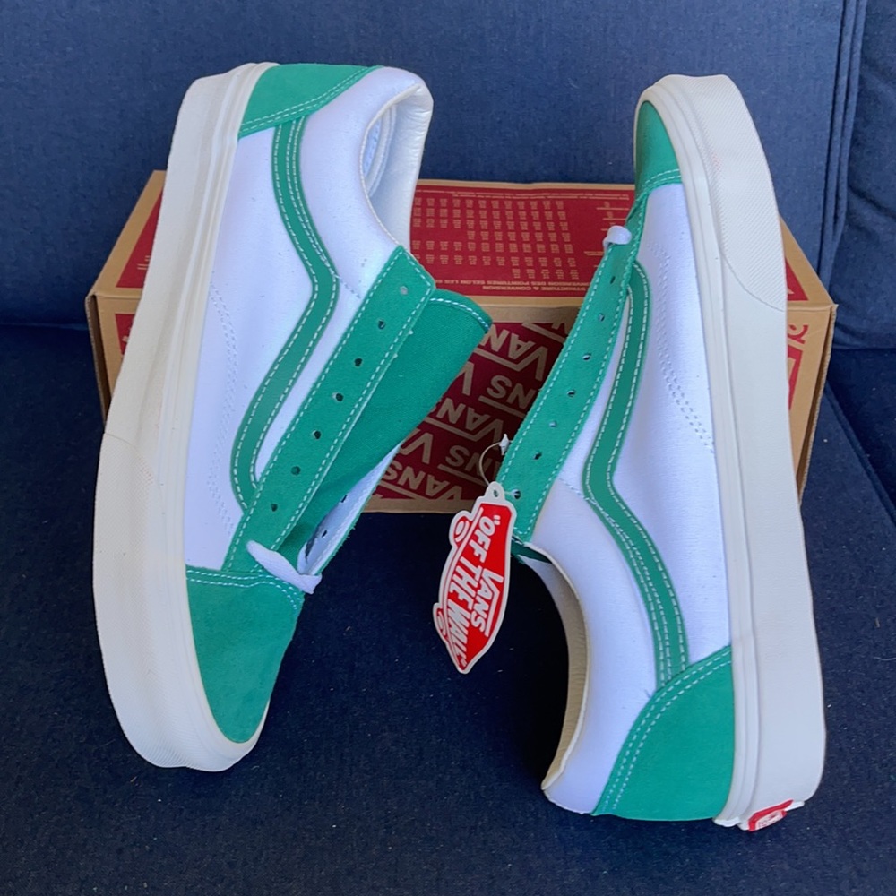 Vans WMNS Style 36 Classicsport Sneakers - Picture 9 of 16